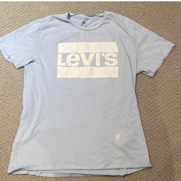 2 Levi’s oversize t-shirts - Picture 2 of 2